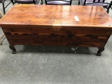 CEDAR CHEST (NEEDS FEET FEET REGLUED)