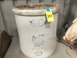 10 GALLON WESTERN STONEWARE CROCK