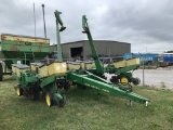 JOHN DEERE 7000 8-30 FRONT FOLD PLANTER