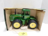 ERTL JOHN DEERE 4 WHEEL DRIVE DIE CAST TRACTOR