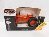COUNTRY CLASSICS ROSEVILLE FFA ALUMNI ALLIS CHALMERS D17 DIE CAST TRACTOR