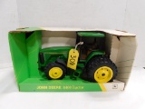 ERTL JOHN DEERE 8400 DIE CAST TRACTOR COLLECTORS EDITION