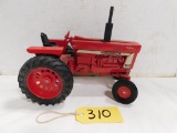 ERTL INTERNATIONAL 966 HYDRO DIE CAST TRACTOR