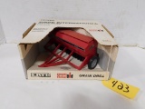 ERTL CASE INTERNATIONAL DIE CAST GRAIN DRILL