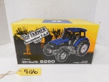 1997 TOY FARMER NEW HOLLAND 8260 DIE CAST TRACTOR