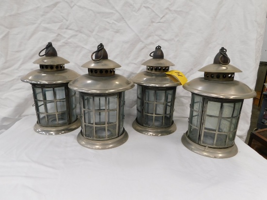 (4) PATIO LANTERN GLOBES