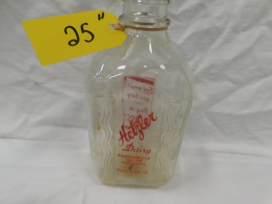 1/2 GAL. HETZLER DAIRY BOTTLE