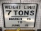 METAL WEIGHT LIMIT SIGN