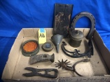 VARIOUS CAST IRON COLLECTIBLES