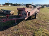 NEW HOLLAND 273 SQUARE BALER