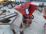 IH END GATE SEEDER