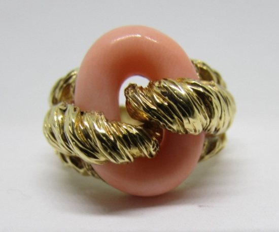 CARVED CORAL RING 18K YELLOW GOLD 14.6 GRAMS