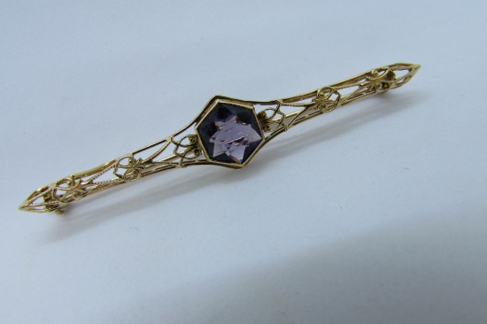 SOLID YELLOW GOLD FILIGREE AMETHYST PIN BROOCH