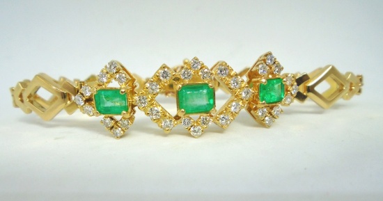 3.25CT EMERALD VS DIAMOND BRACELET 18K GOLD