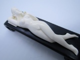 CARVED DOCTORS MODEL ANTIQUE CHINESE NUDE WOMAN