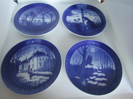 4 PLATES 1976-77-78-79 ROYAL COPENHAGEN CHRISTMAS
