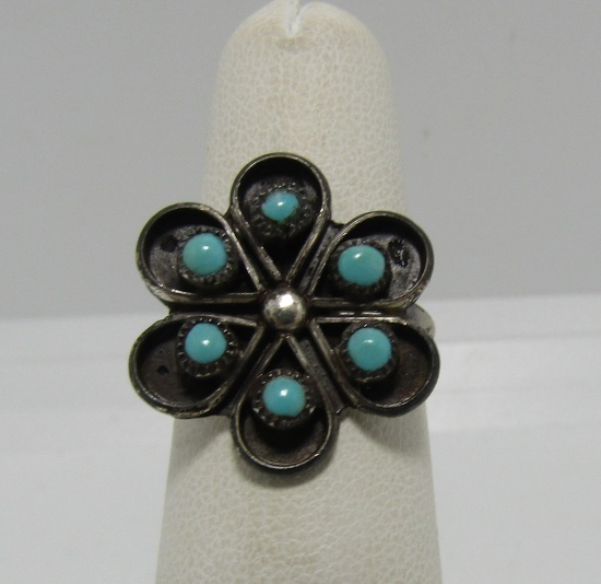 SNAKE EYE PETIT POINT CLUSTER ZUNI STERLING RING