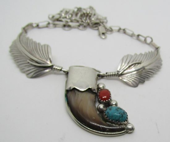 "D.E" BEAR CLAW TURQUOISE NECKLACE STERLING SILVER