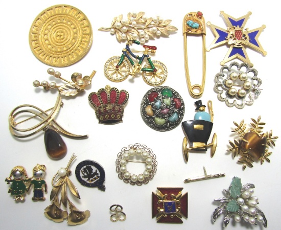 20 PIECE PIN LOT BROOCH COLLECTION DESIGNER