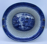 CHINESE EXPORT RETICULATED PORCELAIN BOWL BASKET
