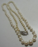 GRADUATED PEARL NECKLACE 14K WHITE GOLD 20