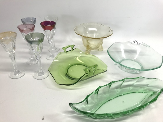 (6) Heisey Items: 4.75"T. Cordials, Oblong Dish, Bon-Bon, & Sahara 3.5"T. vase