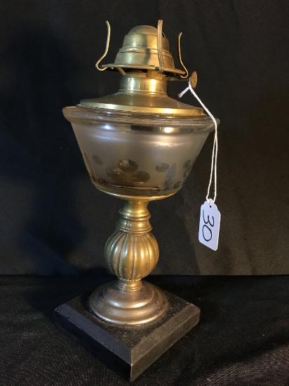 Antique Oil Lamp W/Frosted Font & Cast Iron Base