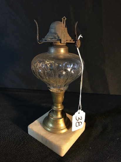 Antique Oil Lamp W/ Clear Font & Marble Base