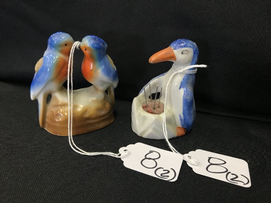 Pair Of Figural Bird Pin Cushions 1950's & 1960's Japan  3"T.