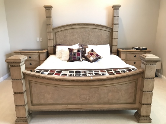Amazing 4-Poster King Size Bed By Collezione Europa