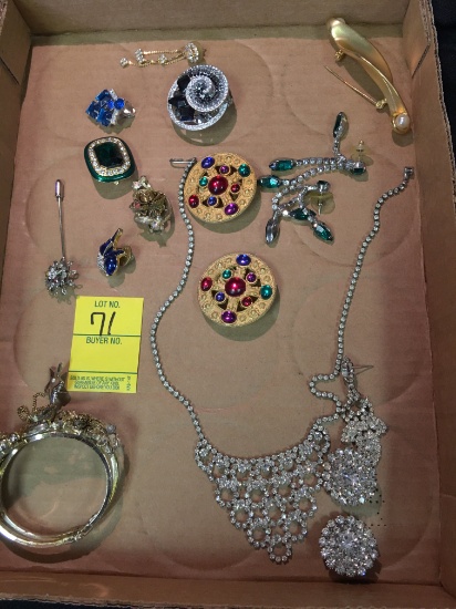 Lot Of Costume Jewelry: All Necklaces