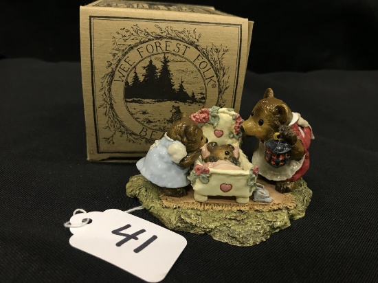 Wee Forest Folk Figurine W/Box "Just a Peak" (Bears)