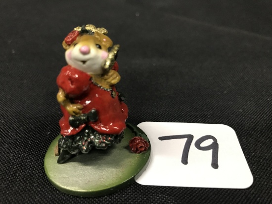 Wee Forest Fold Figurines NO Box (Fan Dancer)