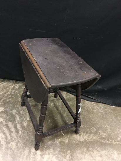 Unusual Child-Size Drop Leaf Stand