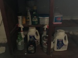 Lot With Cleaners, Ice Melt, Weed Killer, & Similar Items