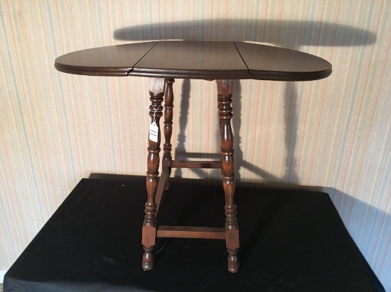 Small Drop Leaf Stand Is 17" x 26" x 20.5" Tall W/Leaves Up