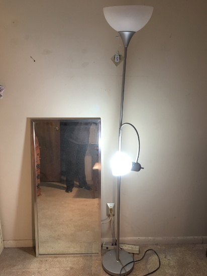 Lot W/Floor Lamp & Mirror