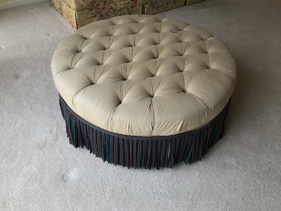 Round Tufted-Top Ottoman W/Fringe