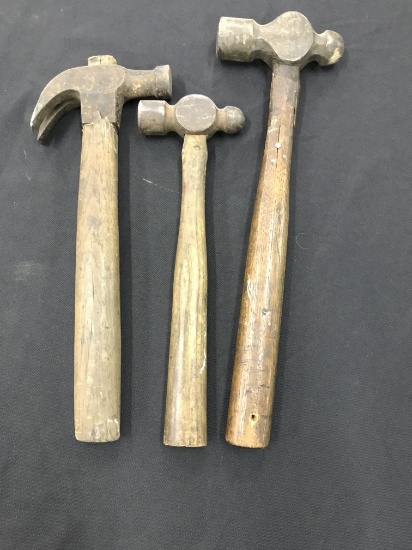 Tool Lot With Claw & Ball Peen Hammers