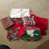 Christmas Table Cloths & Napkins