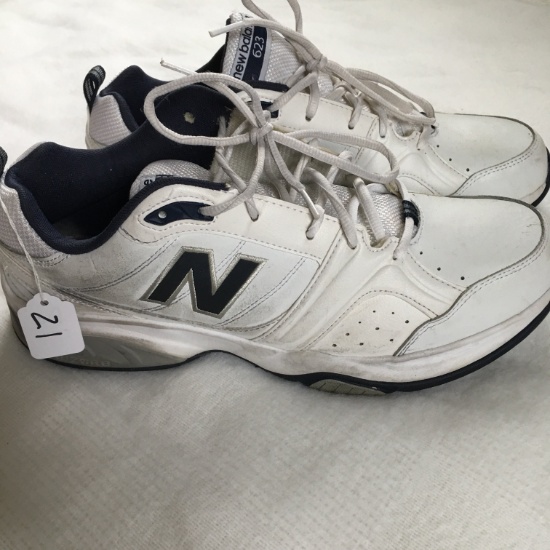 Men's New Balance Tennis Shoes In Box Size 12.8