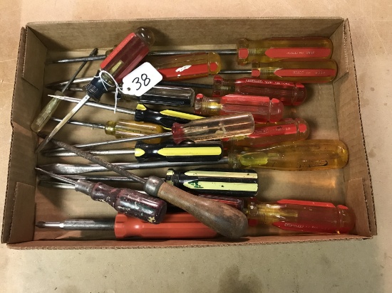 Box Lot of Screwdrivers