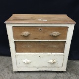 Painted 3-Drawer Washstand