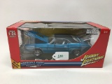 Johnny Lightning 1970 Dodge Challenger R/T, 1:24 scale