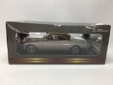 Signature Models Chrysler Imperial 1995 1/18 Scale