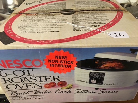 Nesco 6-Qt. Roaster Oven  *Appears Unopened*