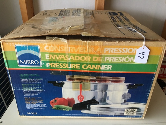 Mirro Aluminum Pressure Canner *Appears Unused In Box*