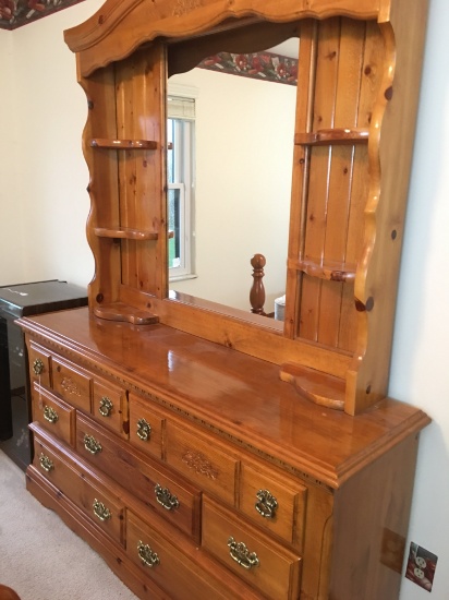Pine 2-Piece Mirrored Dresser