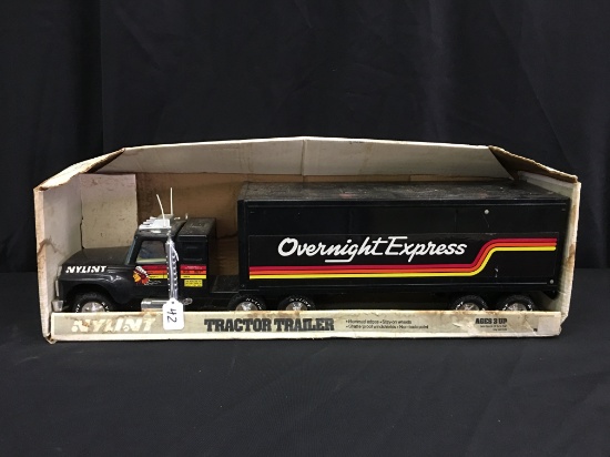 Nylint "Overnight Express" 18 Wheeler In Box