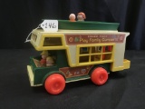 Fisher-Price Play Family Camper